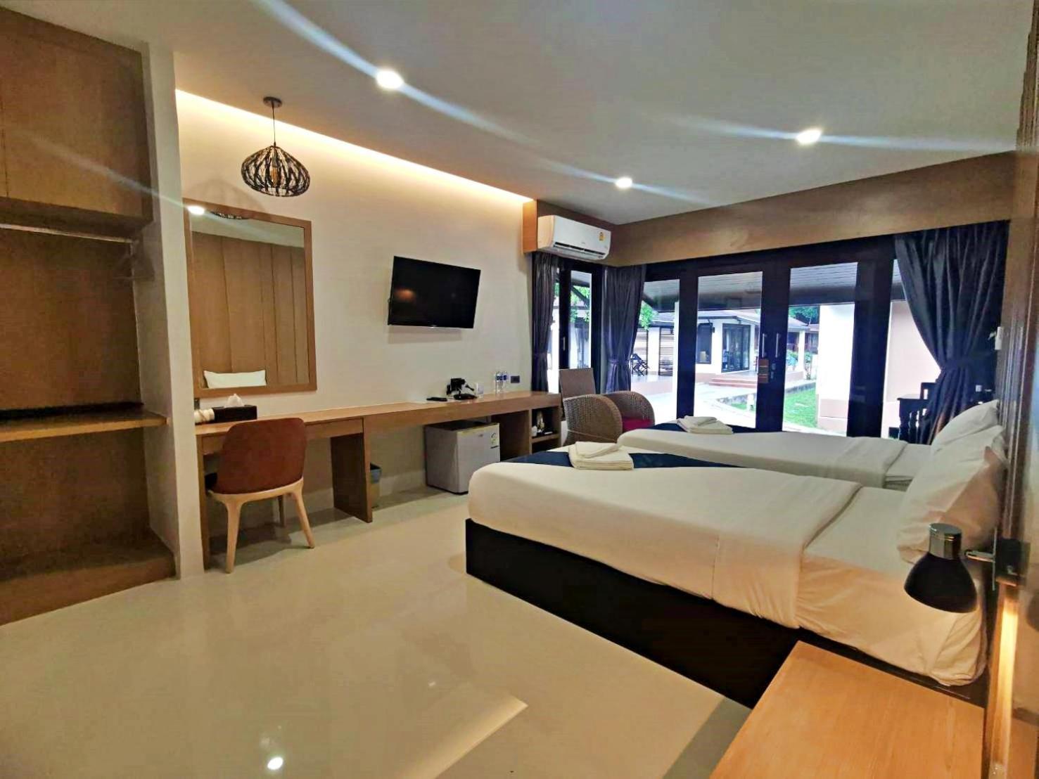 Nana Beach Hotel & Resort Pathiu Eksteriør bilde
