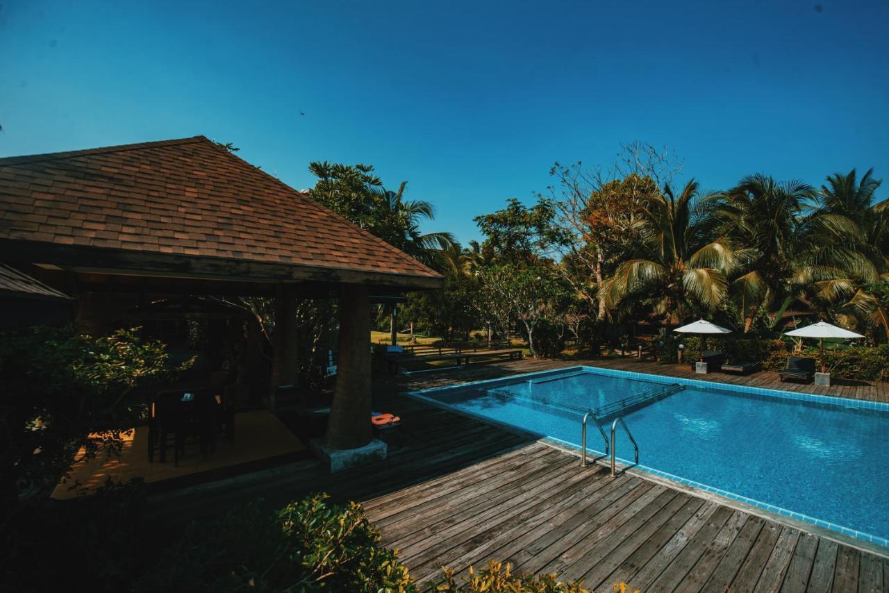 Nana Beach Hotel & Resort Pathiu Eksteriør bilde