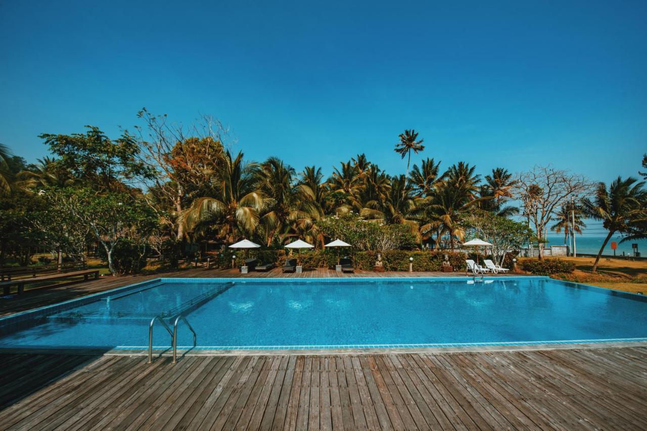Nana Beach Hotel & Resort Pathiu Eksteriør bilde